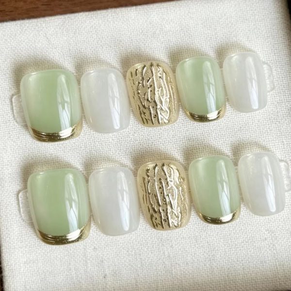 2 Matcha Lace